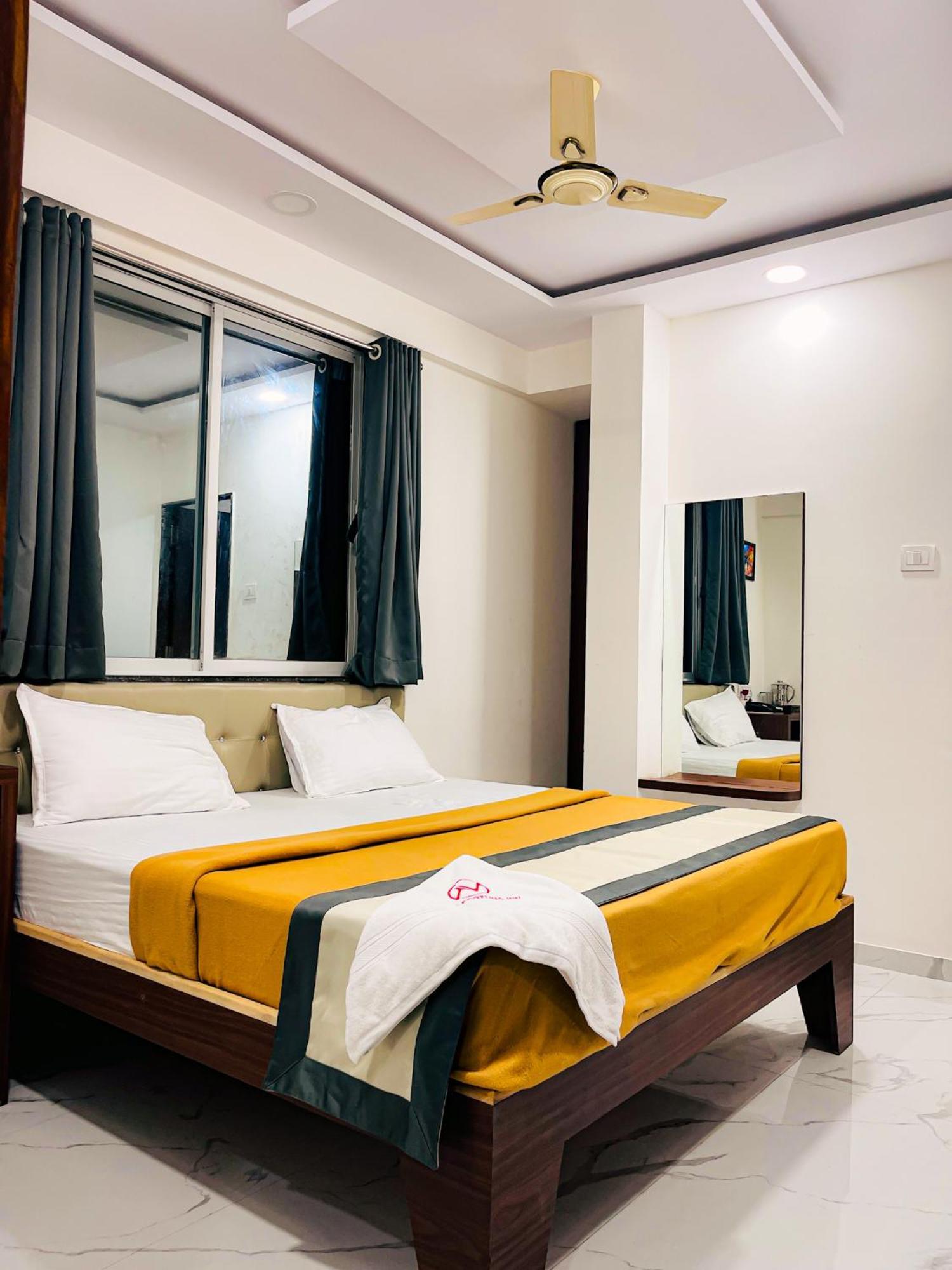 Fortuna Inn Manage By Sn Hospitality Νάβι Μουμπάι Εξωτερικό φωτογραφία